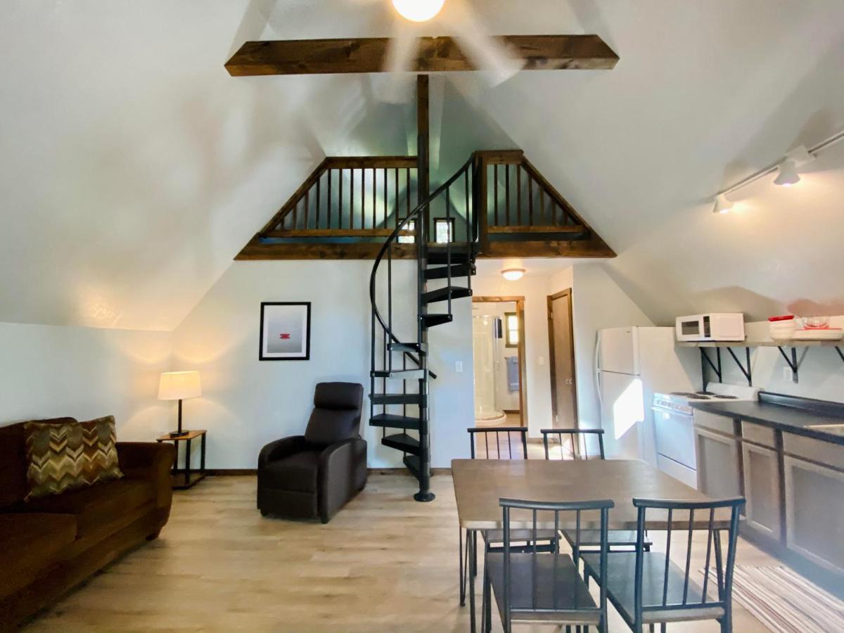 Calm Waters Resort Indian Point Εξωτερικό φωτογραφία